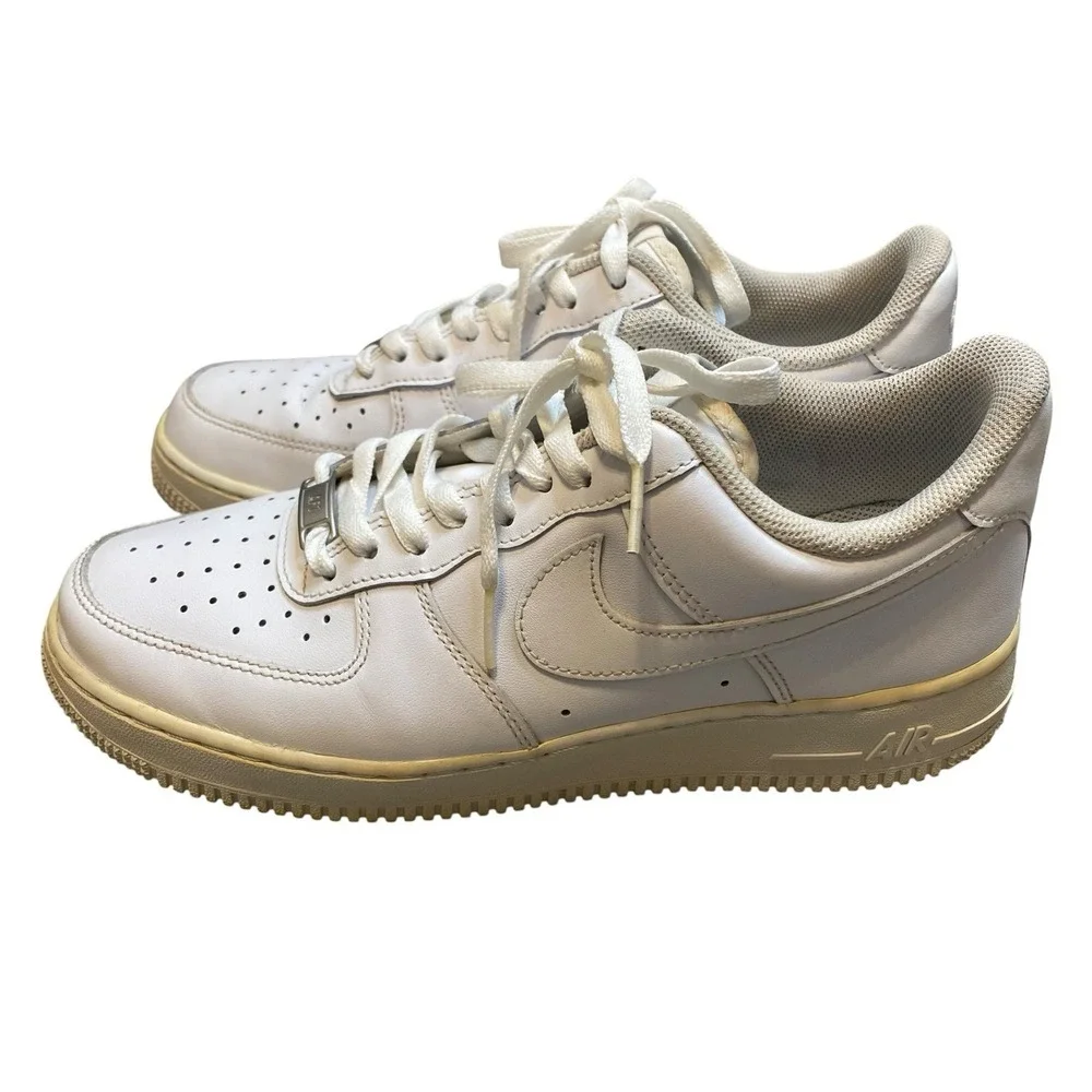 Nike Air Force 1 Leather Athletic Shoes Men 8.5 EU 42 White Leather Low Top
